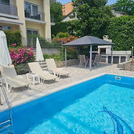 Appartamento Near Port In Volosca Abbazia